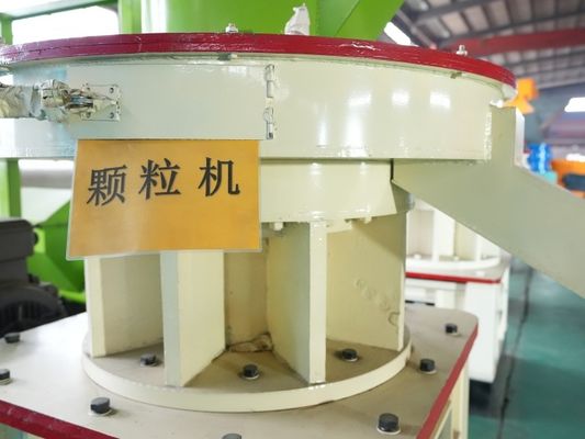 स्टेनलेस स्टील 4Cr13 लकड़ी छर्रों मशीन मूंगफली शैल घास गोली निर्माता 0.8t / H