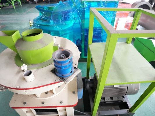 स्टेनलेस स्टील 4Cr13 लकड़ी छर्रों मशीन मूंगफली शैल घास गोली निर्माता 0.8t / H