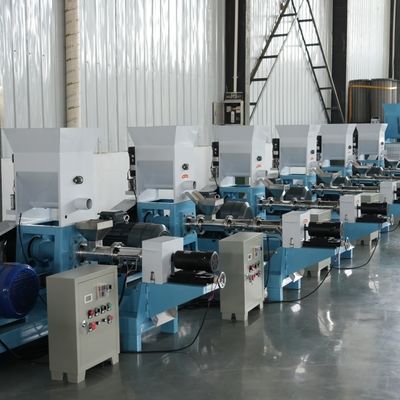 फ्लोटिंग फिश फूड मैन्युफैक्चरिंग मशीन इलेक्ट्रिक हीटिंग