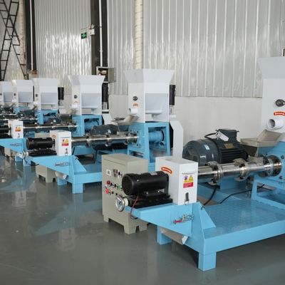 कम शोर जलीय मछली फ़ीड गोली मशीन निर्माता 8 सेमी पेंच 350 किग्रा / एच