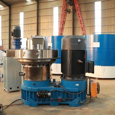 सीई बायोमास स्प्रूस गोली मिल लाइन लकड़ी छर्रों मशीन 800-1000 किग्रा / एच