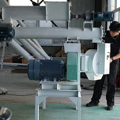 सीई मैनुअल फिश फीड पेलेट मशीन 350-450 किग्रा / एच कैटल फीड मेकिंग मशीन