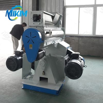 संचालित करने में आसान पोल्ट्री पेलेट बनाने की मशीन उच्च कार्य कुशलता BH-150