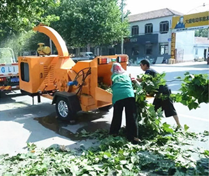 MIKIM 32hp लकड़ी के टुकड़े करने की मशीन दोहरी हाइड्रोलिक डीजल 3